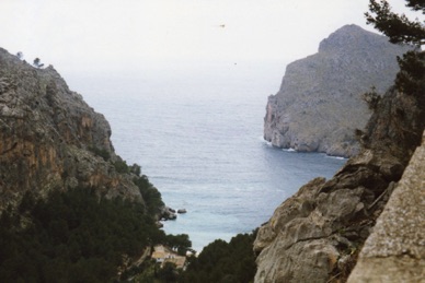 le village de SA CALOBRA atteint après 14kms de virages !